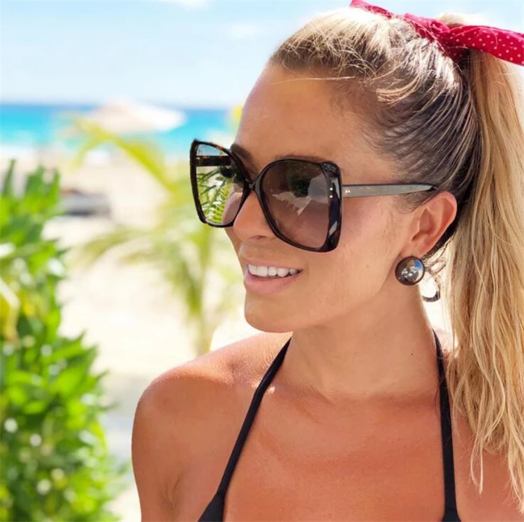 

Instagram Newest Gradient Black Sun Glasses Vintage Fashion Shades 2021 Brand Designer Luxury Inspired Sunglasses Women, As pictures or customized color