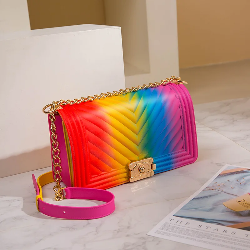 

Wholesale Ladies Jelly Handbags Shoulder Chain Strap PVC Matte Bag For Women Purses