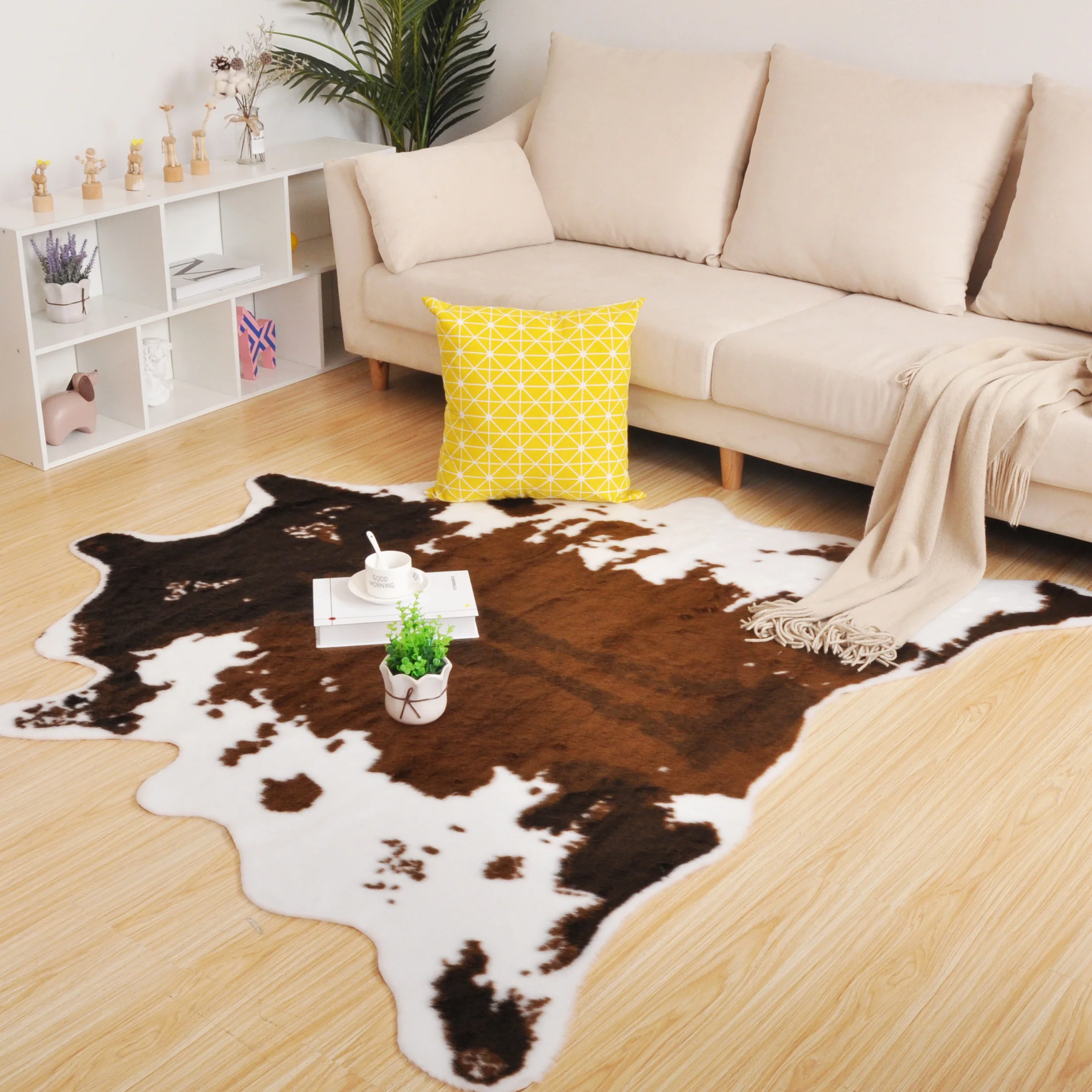 China Factory Animal Skin Faux Fur Cow Printed Carpets Cowhide Rug Cow