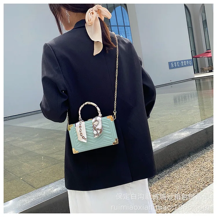 

Women New Fashion PU Shoulder Bucket Handbag Crossbody Phone Bag