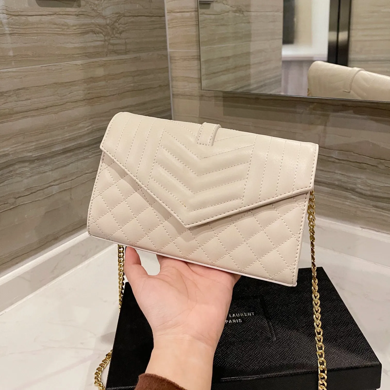 

wholesale Black Ivory Genuine Leather Envelope Thread Flap Square Chain One Side Shoulder Bag Handbags Cross body bags for woman