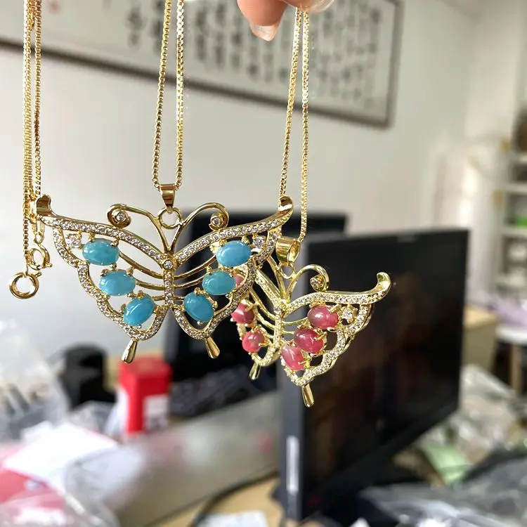 

2021 Women's Fashion Chinese Agate Jade Butterfly Pendant Diamond Large Butterfly Necklace In 18K Gold Plated, Sky blue ,green,yellow,pink