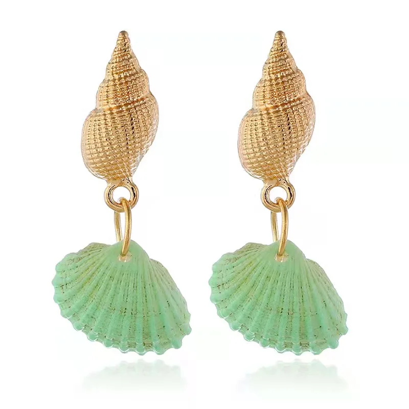 

ins Bohemian Seaside Holiday Golden Alloy Conch Shell Earrings, Picture shows