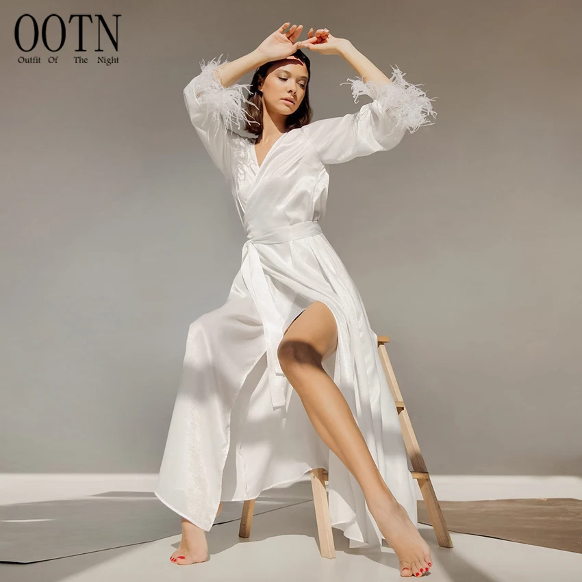 

OOTN Female Bride Dresses Winter Women Nightgown White Gown Dress Elegant Bathrobe Long Sleeves Robes Feather Satin Silk Robe