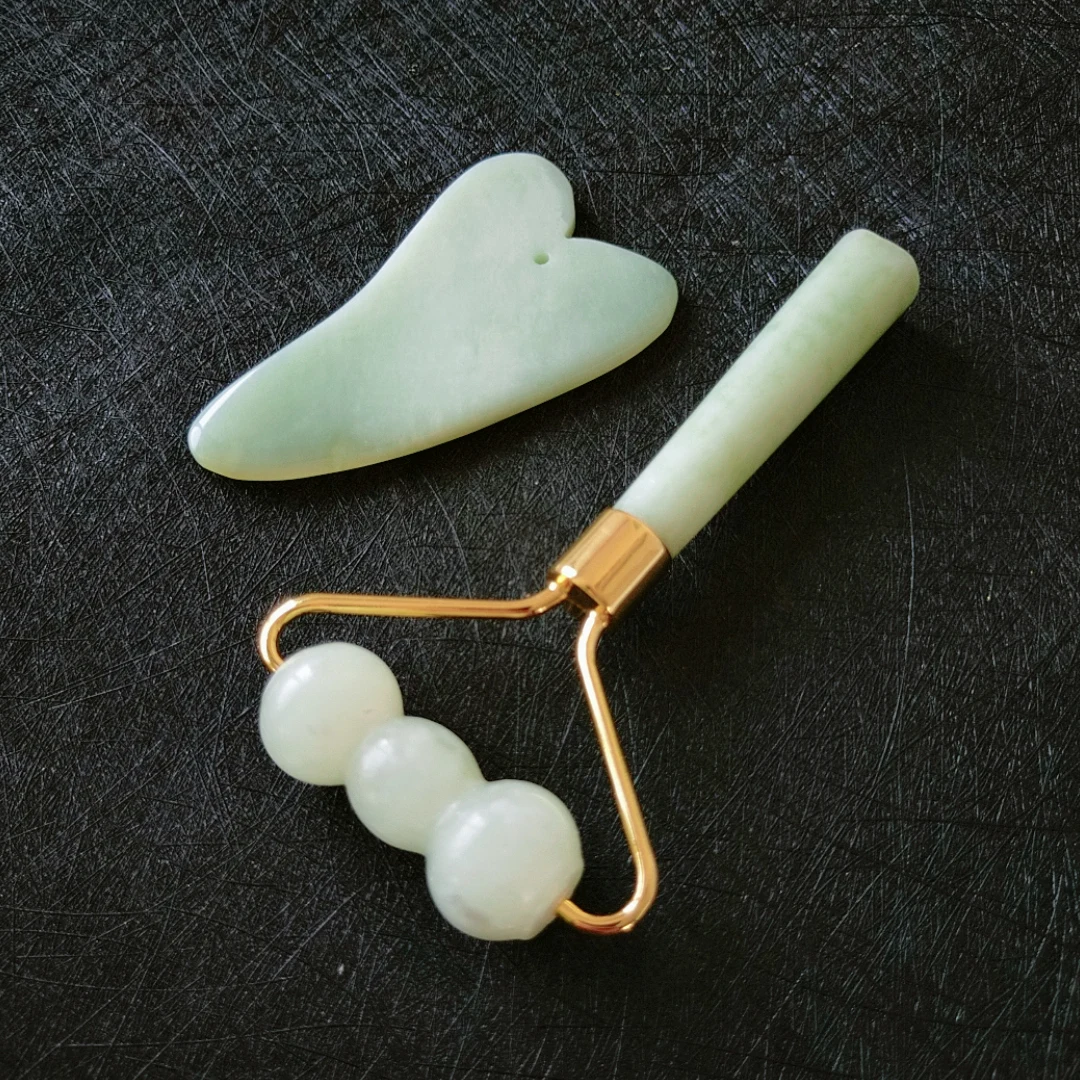 

Massager Gua Sha Set Skin Facial Care Natural Facial Xiuyan Jade Roller Massager Jade Roller For Face with box packaging