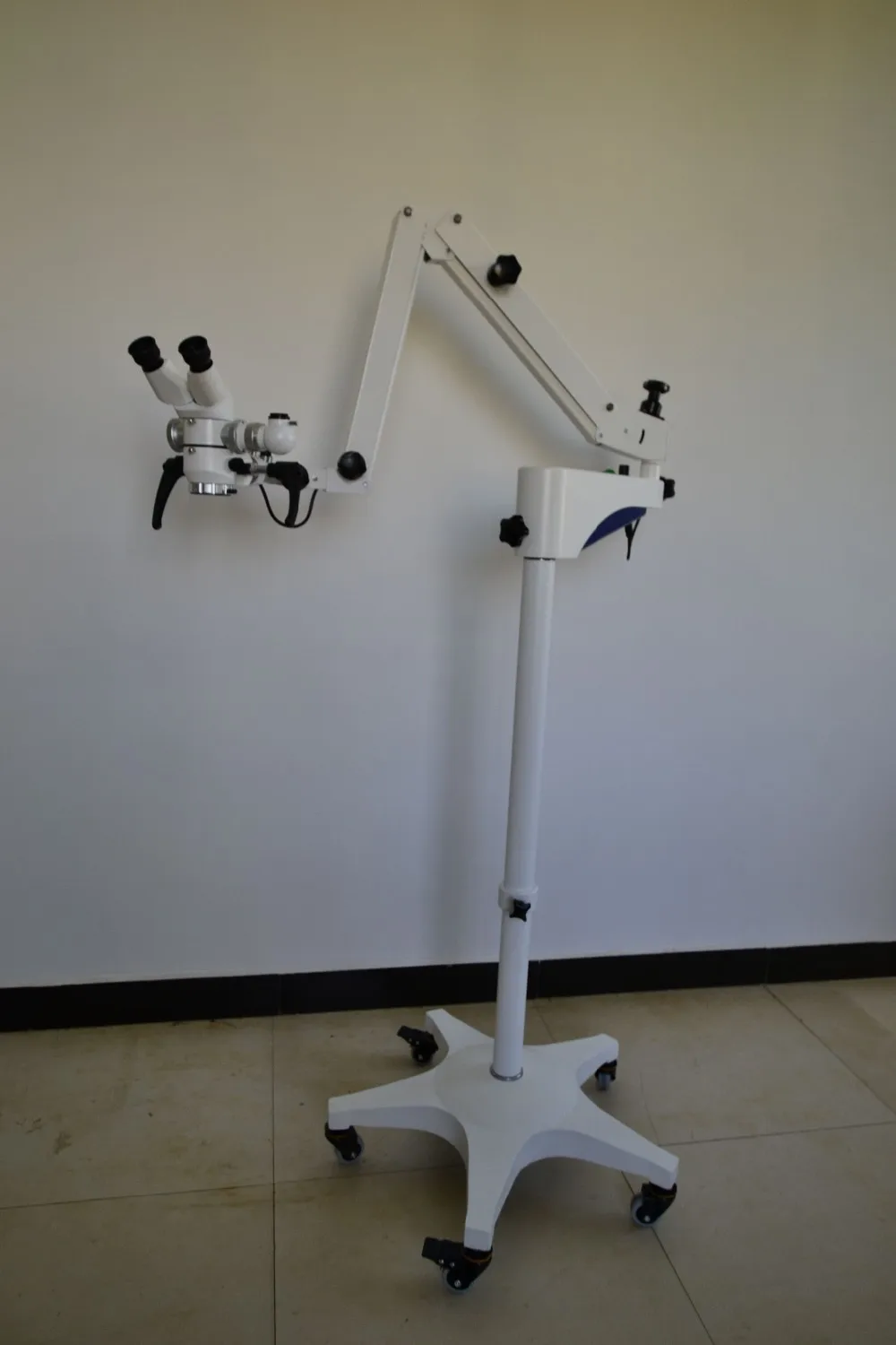 Dental Ophthalmology Eye Operation Microscope 45 Degree Tilted