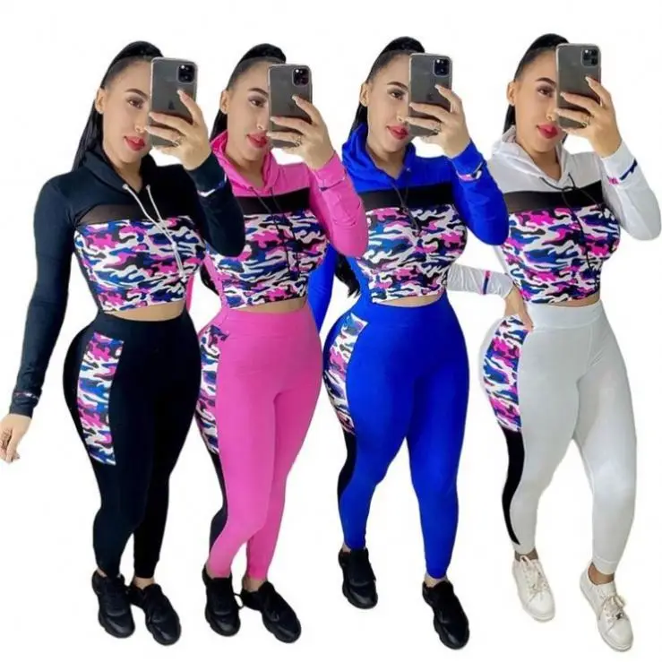 

2020 Autumn New Camouflage Print Gym Wear 2 Piece Jogging Suit Two Piece Hoodie Set For Women
