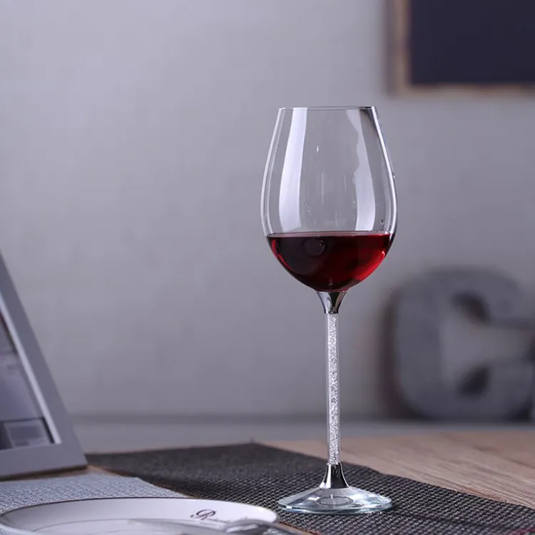 

2019 European style creative goblet with Crystal diamond base 440ml, Transparent