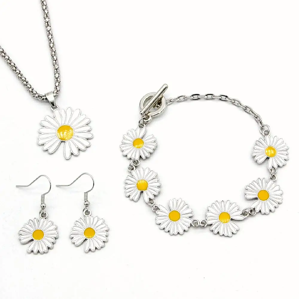 

Ruigang Bohemian Summer Fresh White Enamel Charm Bracelet Earrings Set Daisy Flower Pendant Necklace