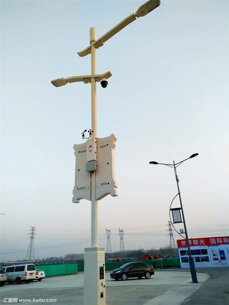 
FreeMasks Gift Smart street light pole With WIFI, CCTV camera,Charge equipment on street 