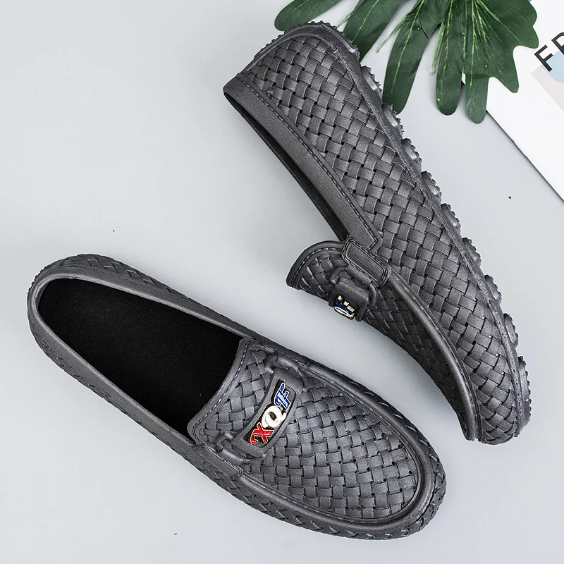 

Fashion Men Casual Shoes Slip-on Loafers Peas Shoes Men Flat Casual Lazy Sneakers Version Breathable Weaving Mans Driving Shoes