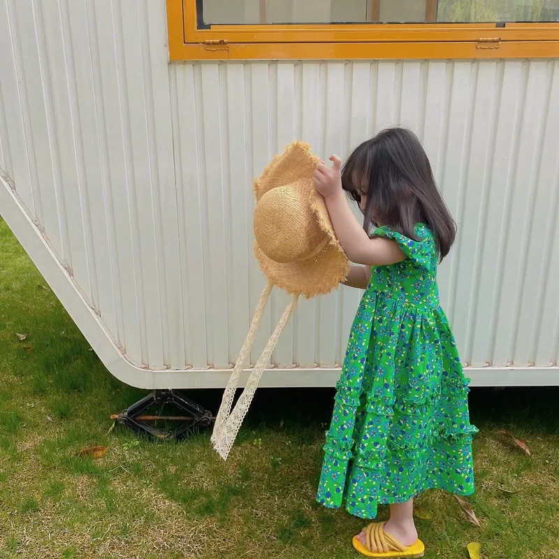 

Children's autumn and winter new green round skirt neck pullover sweater ruffled princess dress