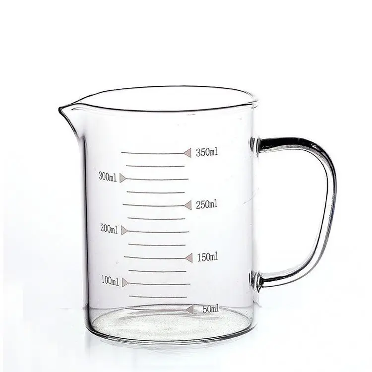 

Fashion Special Single Wall Measuring Glass Cup Borosilicate Beverage Glass Cup With Lid, Clear