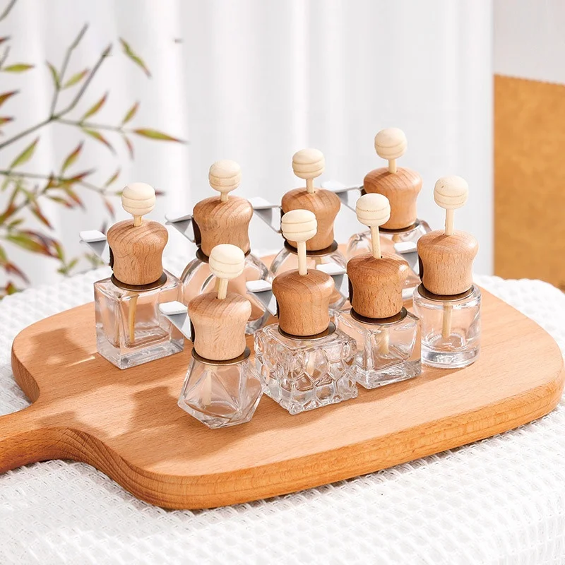 8ML 10ML 12ML  Clear Fragrance Glass Perfume Bottle for Car Vent Air Freshener  Capacity Hot Stamping Surface Wooden Screw Cap