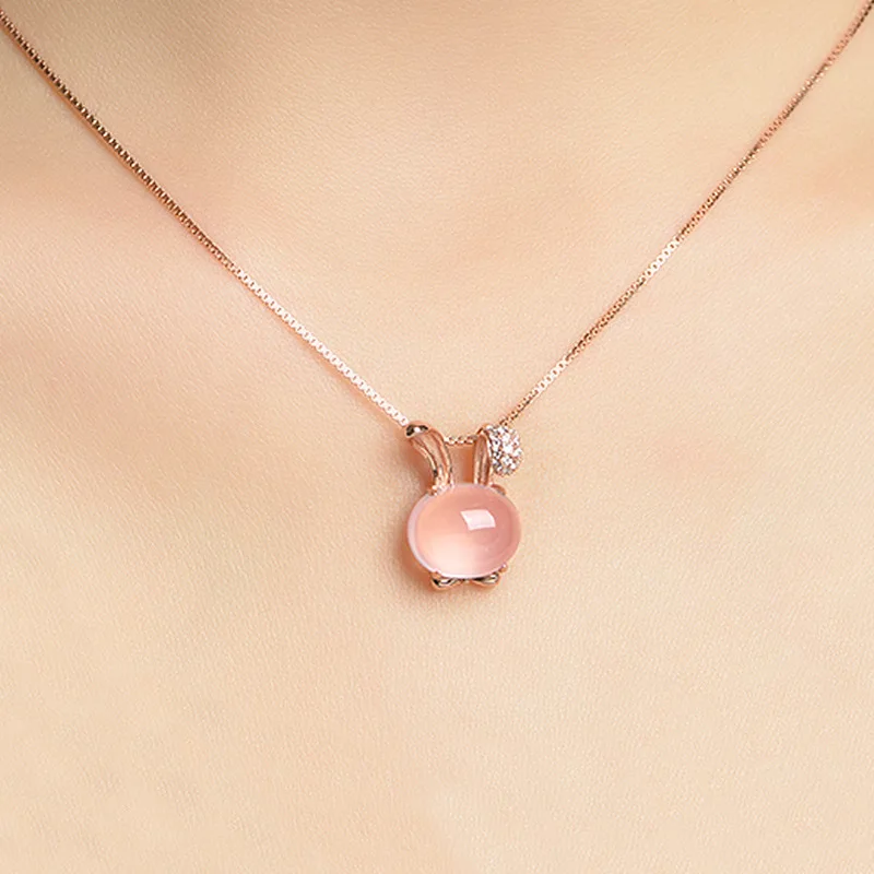 

Korean silver chain with diamond crystal rabbit pendant necklaces