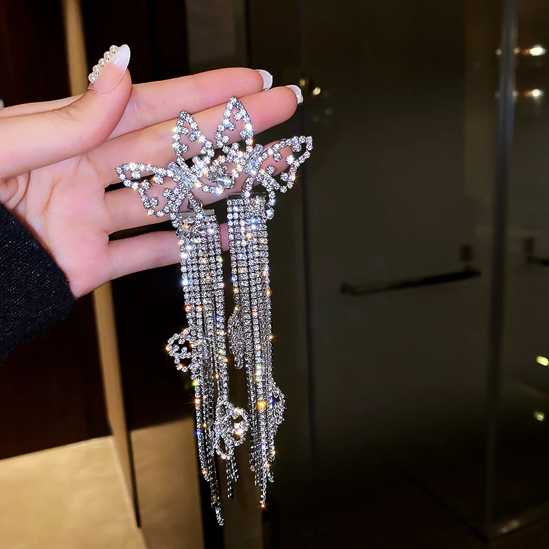 

2021 fashion trendy butterfly earrings long crystal
