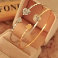 

New Women Fashion Style Gold Rhinestone Love Heart Bangle Cuff Bracelet Jewelry woman accessory