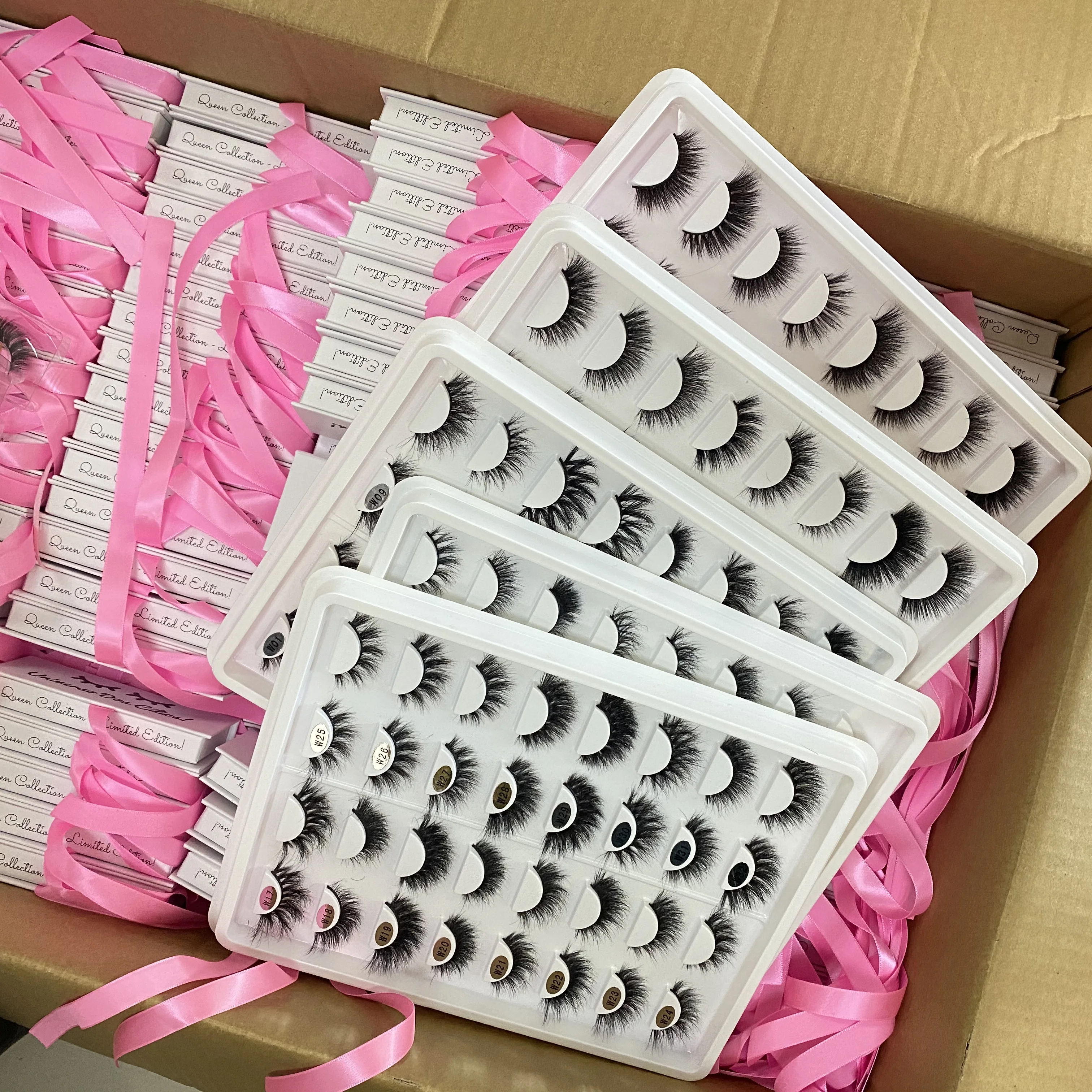 

Custom lashbox packaging handmade fluffy 25mm mink eyelashes wholsale 20mm natural 3d full strip lashes boxes vendor, Natural black