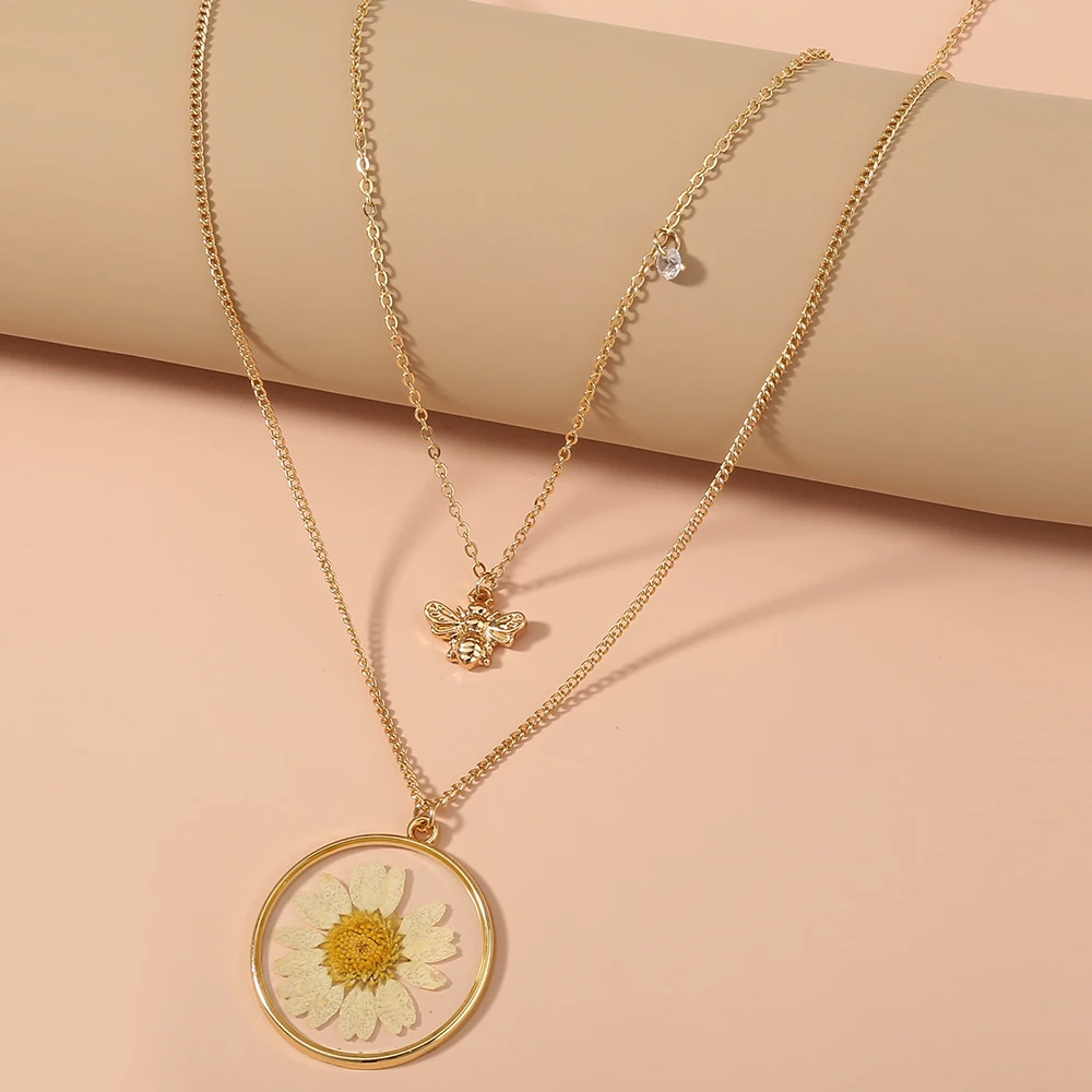 

Dainty Sunflower Zircon Handmade Transparent Resin Daisy Dried Pressed Real Sun Flower Bee Pendant Layered Jewelry Necklace