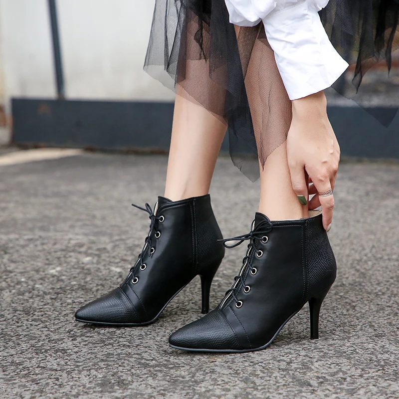 

Daily Commute PU Leather Pointed Toe Work Boots Slender Show Elegant Winter Boots, Black/wine red/apricot