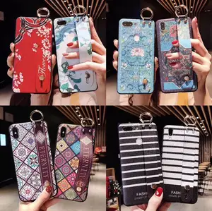 Creative mobile phone cover cell phone case with Wrist band ring buckle For Huawei P10 P20 P30 Nova 3/4 Mate10/20 Pro