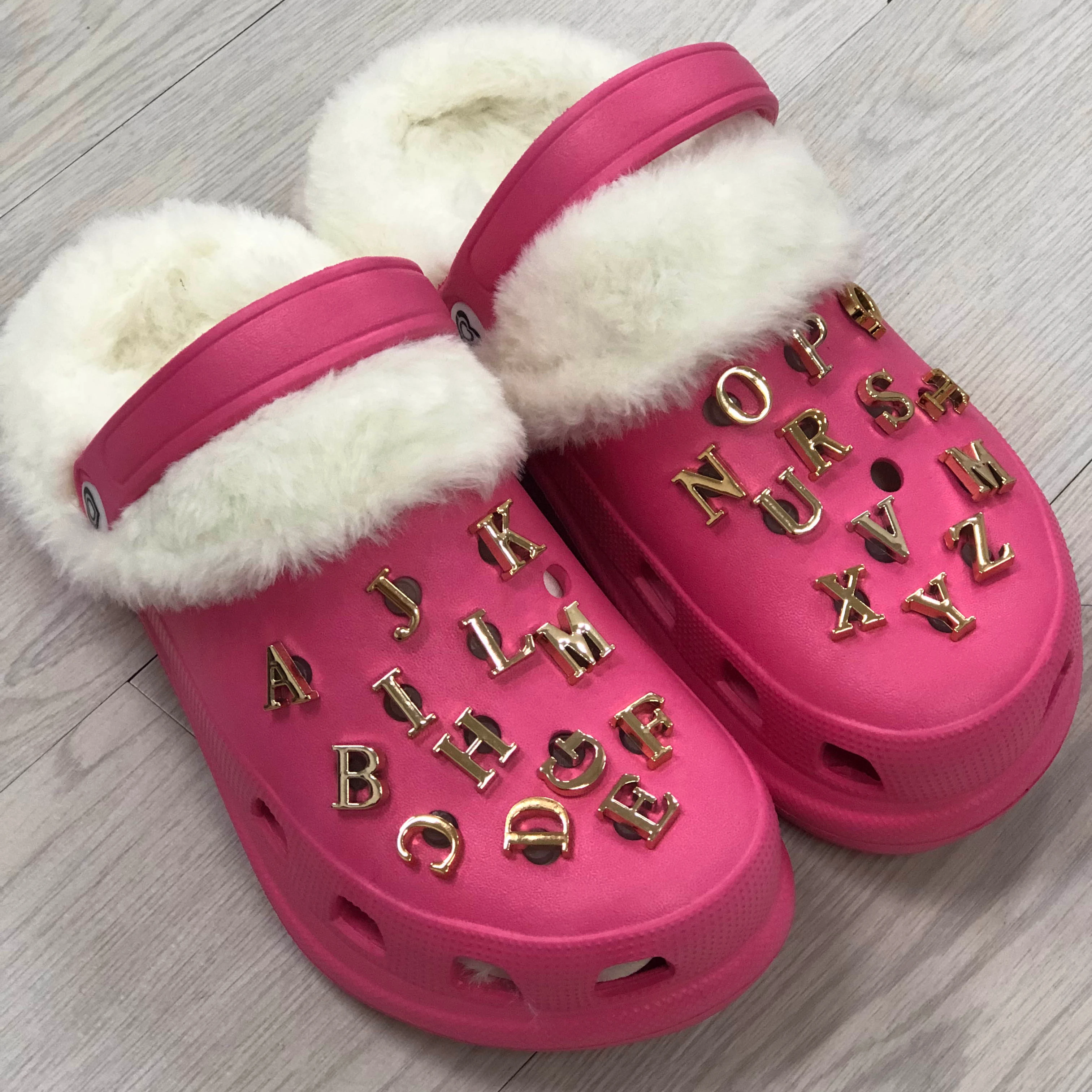 

Furry Clog Shoe Pink Wholesale Custom Logo Sandals Women Women's Gardener Warm cro fur shoes Ladies Winter With Fur, Picture