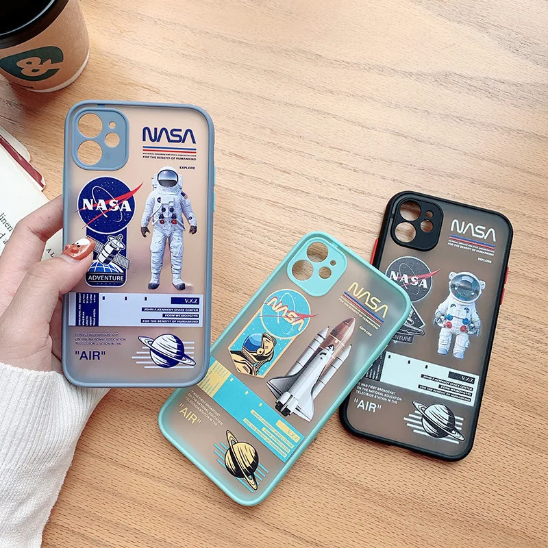 

Space Theme Nasa Astronaut Translucent Hard Matte Cover Case For iPhone 11 Pro 12 pro x xs max 7 8 plus Fashion funda