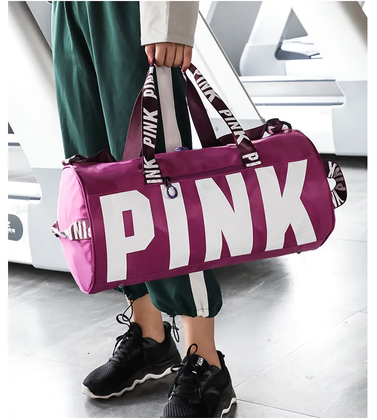 

Wholesale 2021 Gym Bag Men Printing Shoulder Bag Custom Logo Large Capacity Handbag PINK Travel Bag Women