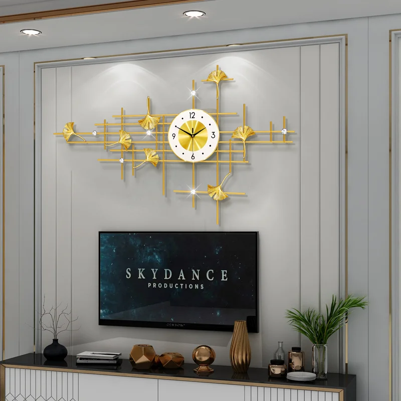 

Newly Design Creative Modern Wall Clock Ginkgo Leaf Luxury Craft Clock Decoration Home Living Room horloge murale 2, As photo show