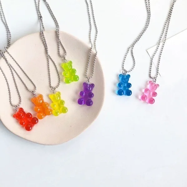 

Disco Jumping Cool Girl Disco Jumping Transparent Jelly Color Soft Candy Bear Necklace Candy Toy Children's Fun Necklace