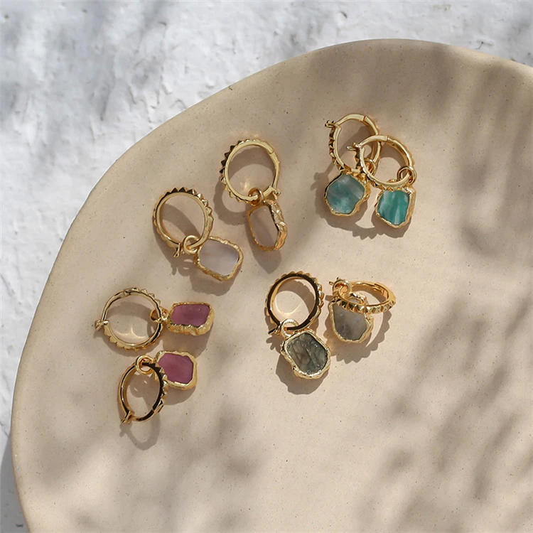 

Aimgal Retro colored stone ear buckle fashion design 925 silver gold-plated square Moonlight stone earrings for women