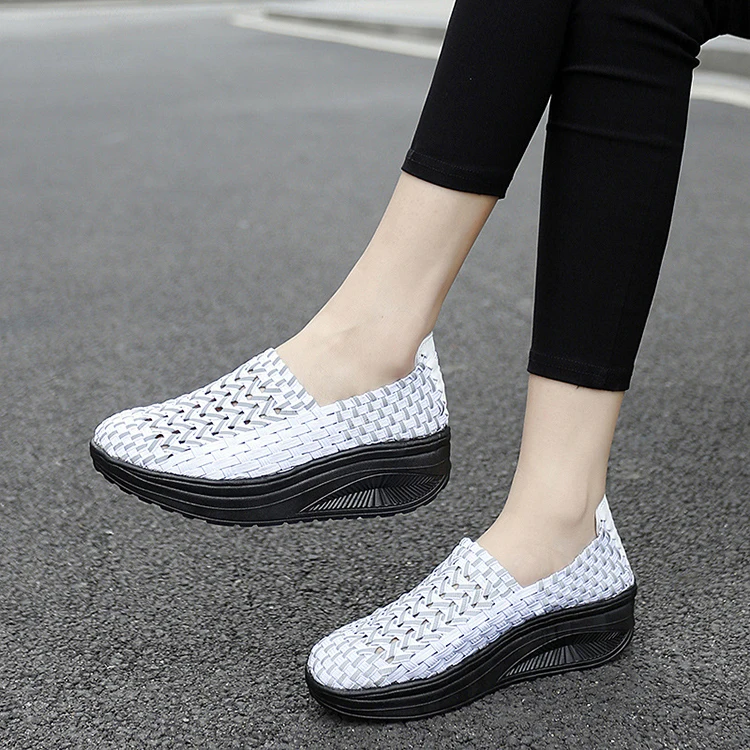 

Woven Air Cushion Women's Shose Covers Foot Outdoor Leisure Walking One-step Women's Shoes