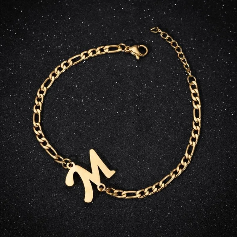 

Wholesale 2022 New Arrival 18k Gold Plated Stainless Steel A-Z 26 Initial Capital Letter Figaro Chain Bracelet Anklet For Women