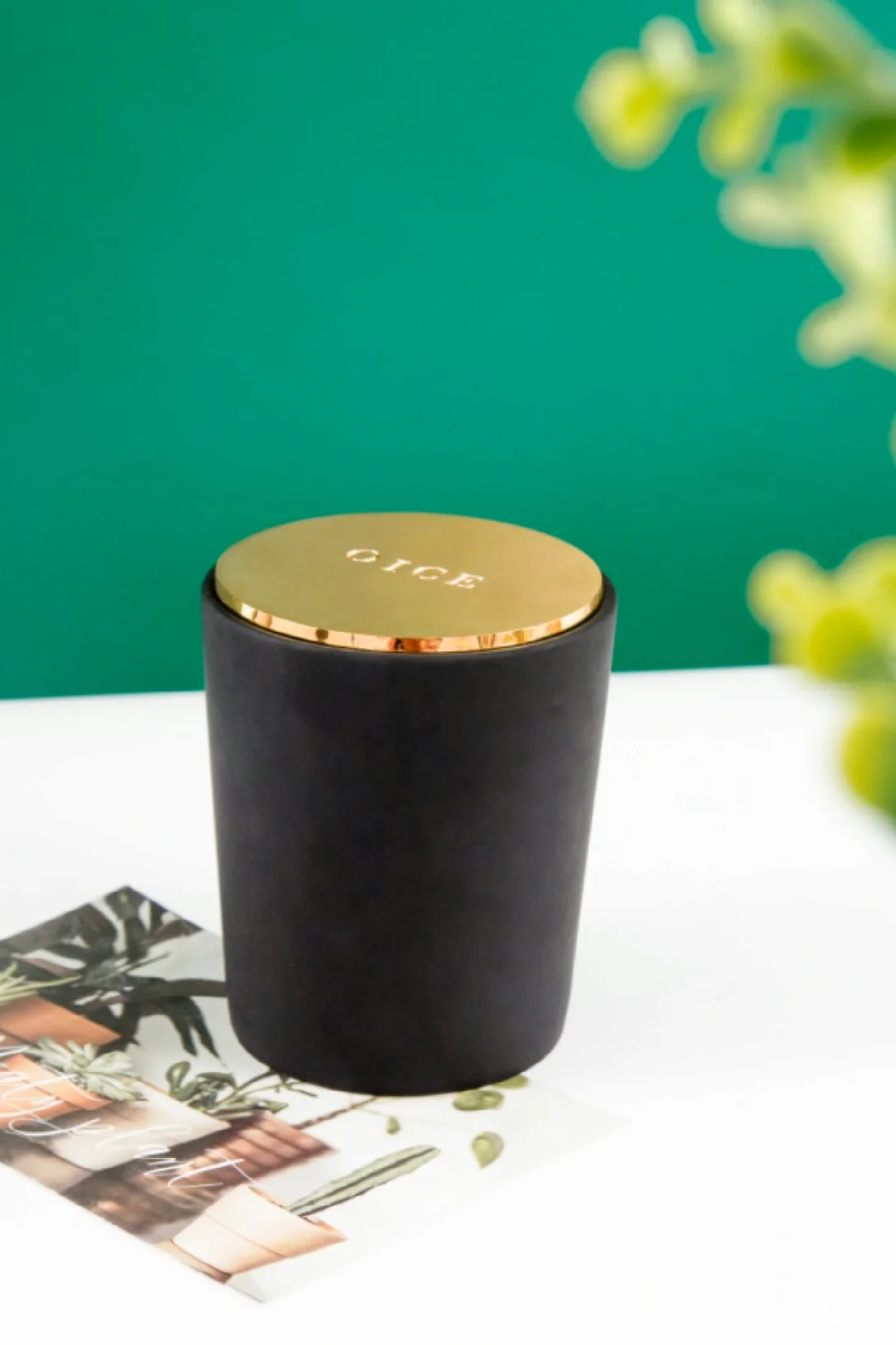 Custom Embossed Ceramic Candle Vessels In Bulk Empty Candle Container