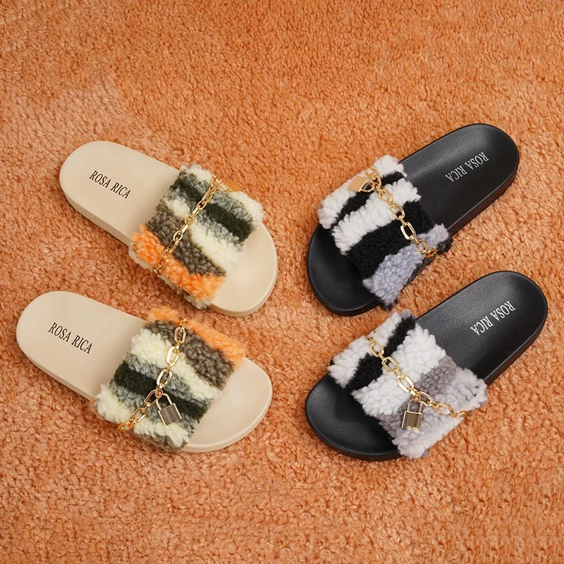 

Lady Fashion Casual Flat Sandals Winter Warm Faux Fur Slippers Fancy Metal Lock Chain Wholesale Plush Fur Slippers For Mujer, Black, beige