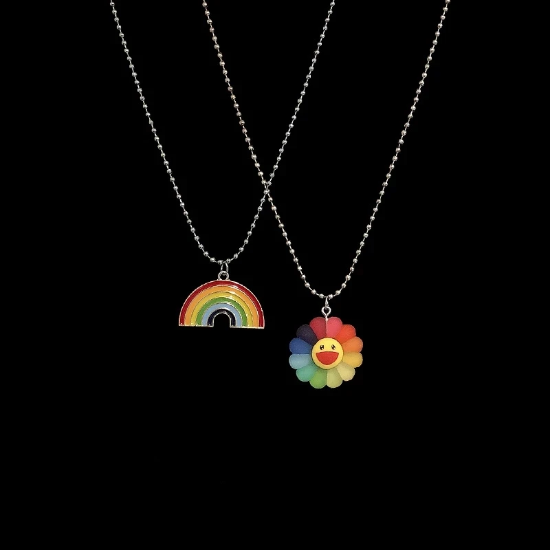 

Cute Minimalist Hip Hop Sun Flower Sunflower Colorful Petals Rainbow Pendant Necklace Rock Personality Punk Jewelry Unisex, Colors