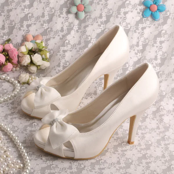 

Peep toe Bespoke Wedding Bridal Shoes Ivory