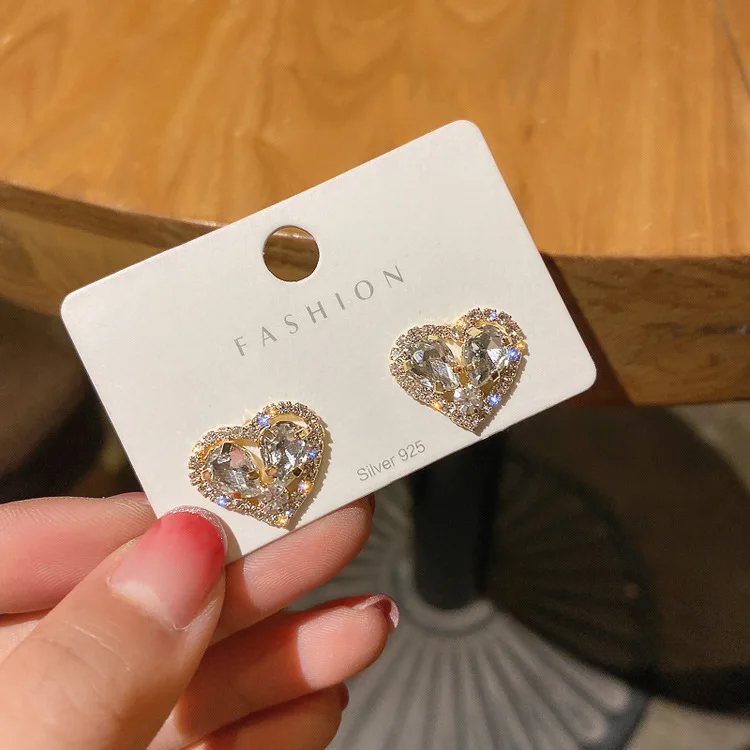 

fashion jewelry trendy crystal heart stud earrings women custom wholesale