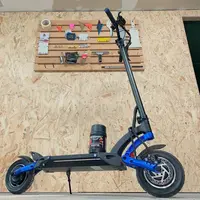 

2020 The Most Popular Scooter Kaabo Mantis 24.5 AH 2400W with Mini Motor Controller E-scooters