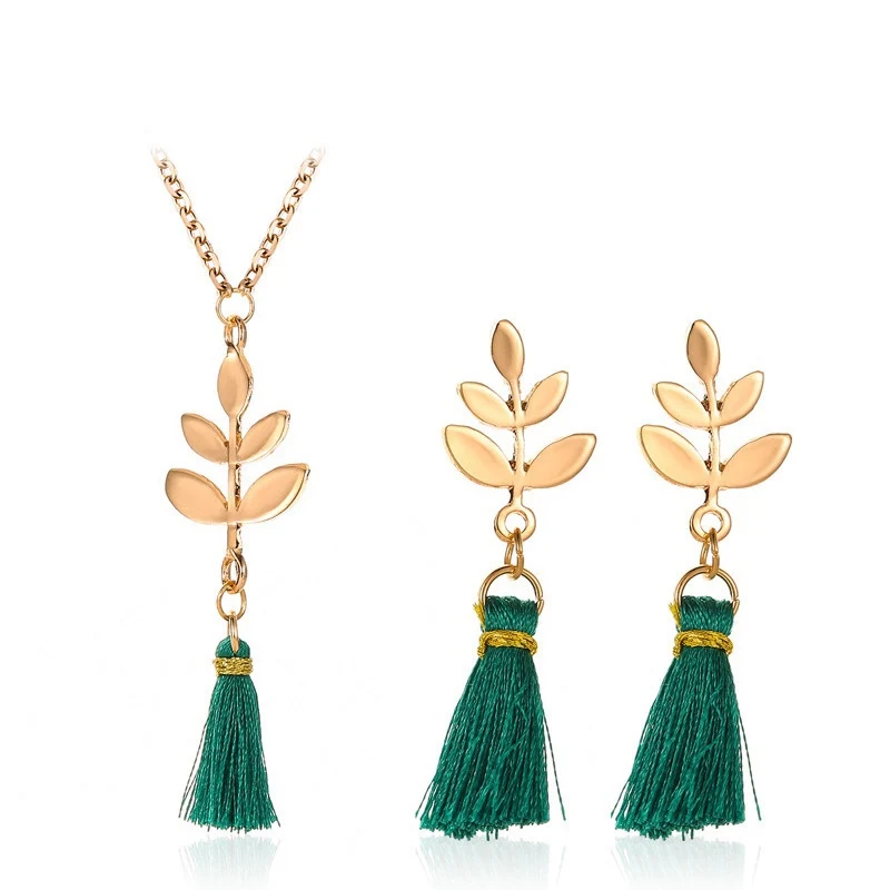 

Fashion Bohemian Green Tassel Necklace and Earring Set Gold-plated Leaf Shape Combination Set