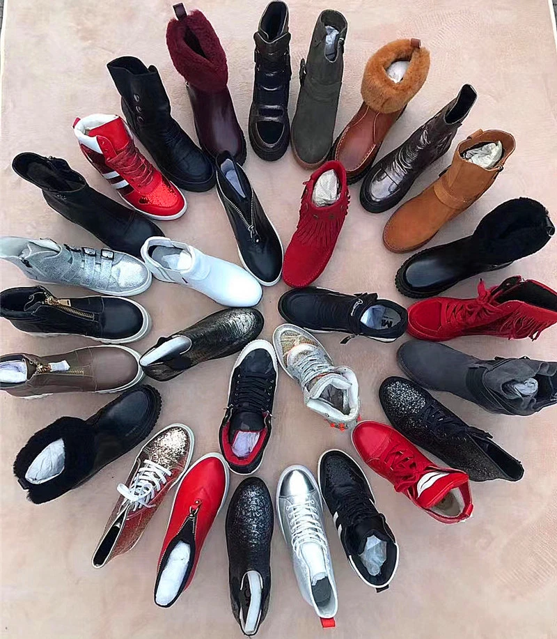 

China's cheap and increased women's shoes, mixed color autumn and winter warm shoes, fashionable walking shoes