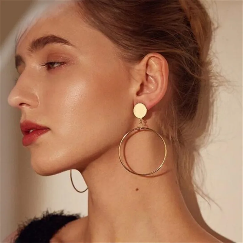 

Geometric Large Hoop Earrings Personality Exaggerated Hoop Earrings Temperament Earrings Wholesale