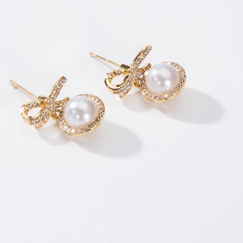 

2021 New Style Silver Earring for Women Simple Fashion Chic Gold Multi-layer