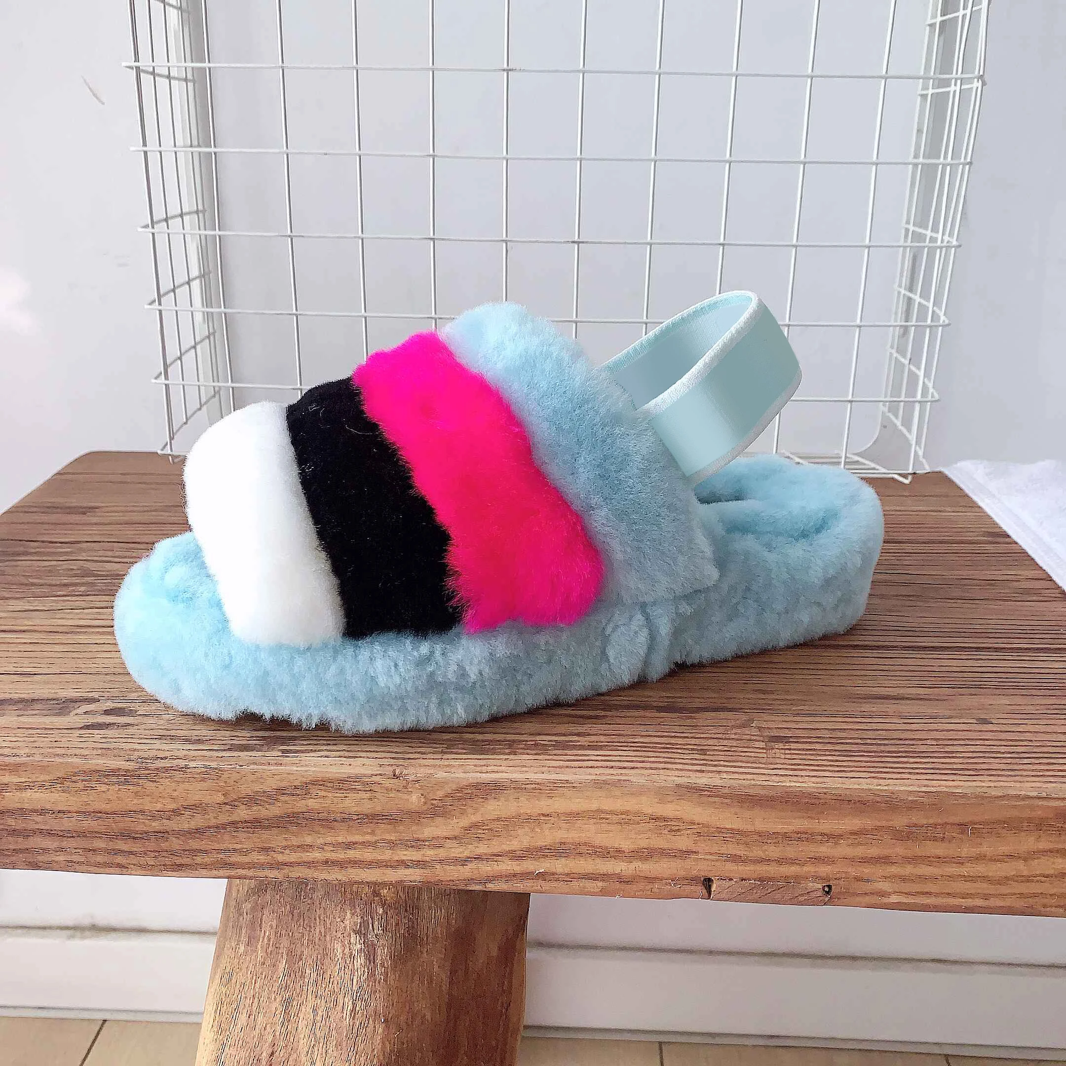 

2020 popular fur slippers girls new fashion design indoor slides autumn platform fur shoes, Watermelon rainbow,rainbow,lighter rainbow,biege,gray,