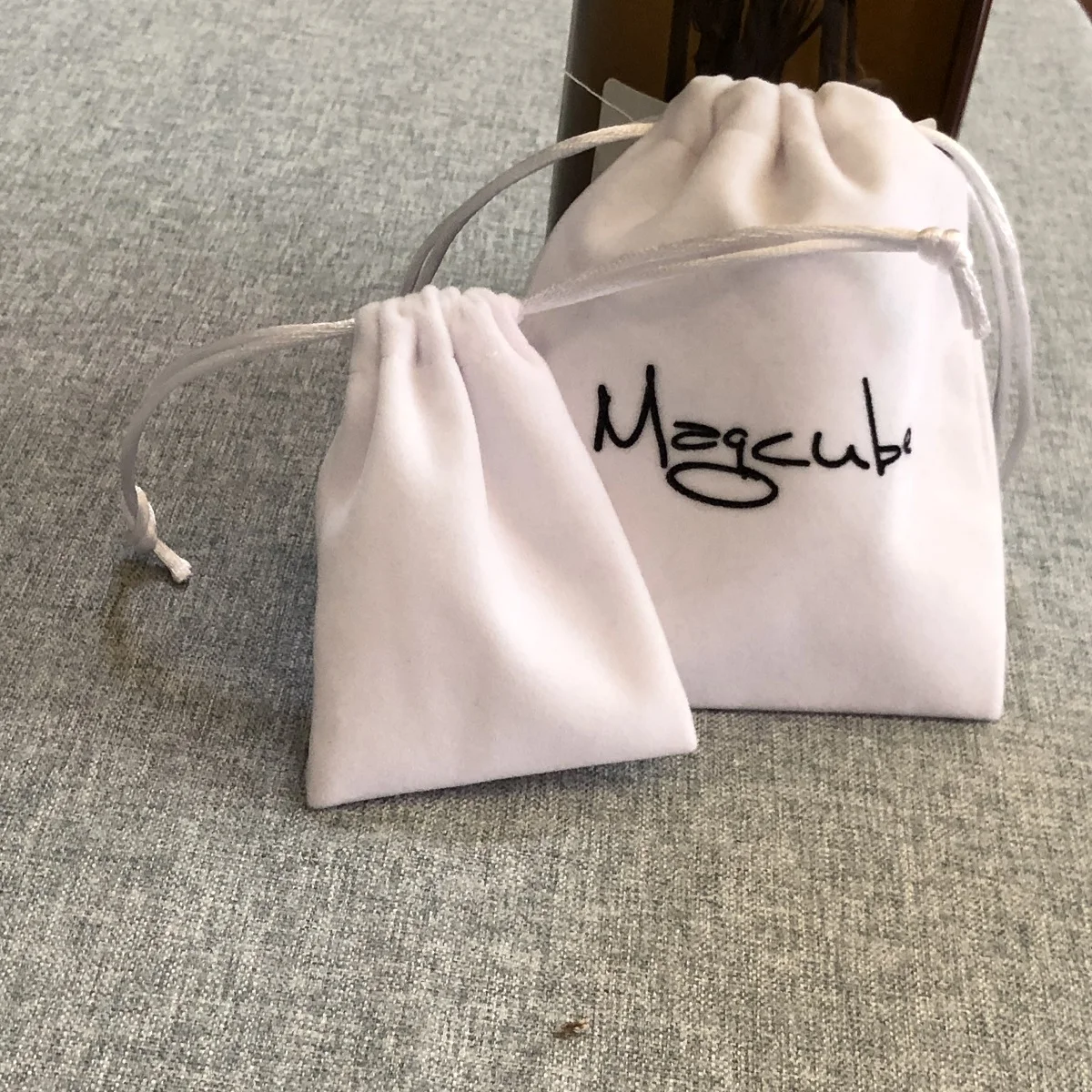 

Wholesale Custom Printing Logo Reusable Velvet Eco-friendly Organic Calico Drawstring Bags For Cosmetics, Custom color