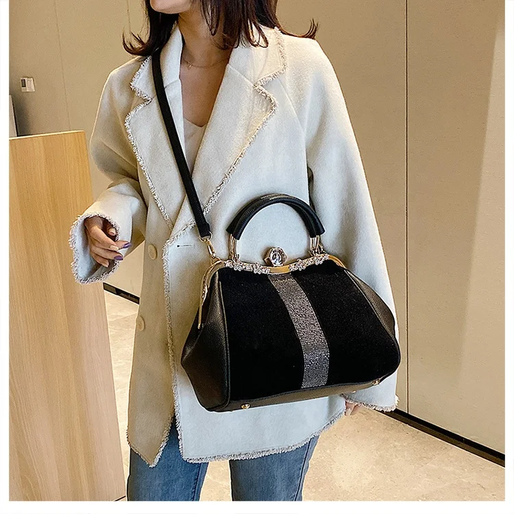 

Stylish Brand Elegant style Wholesale Ladies Wide Shoulder Straps Luxury Handbags Women Bag 2021, Customizable