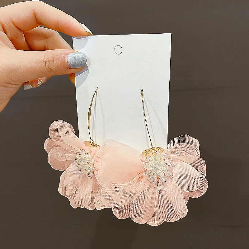 

KOMI Fairy Female Long Temperament Earrings Acrylic Personality Fashion Korean Trend Exaggerated Lace Flower Earrings for Women
