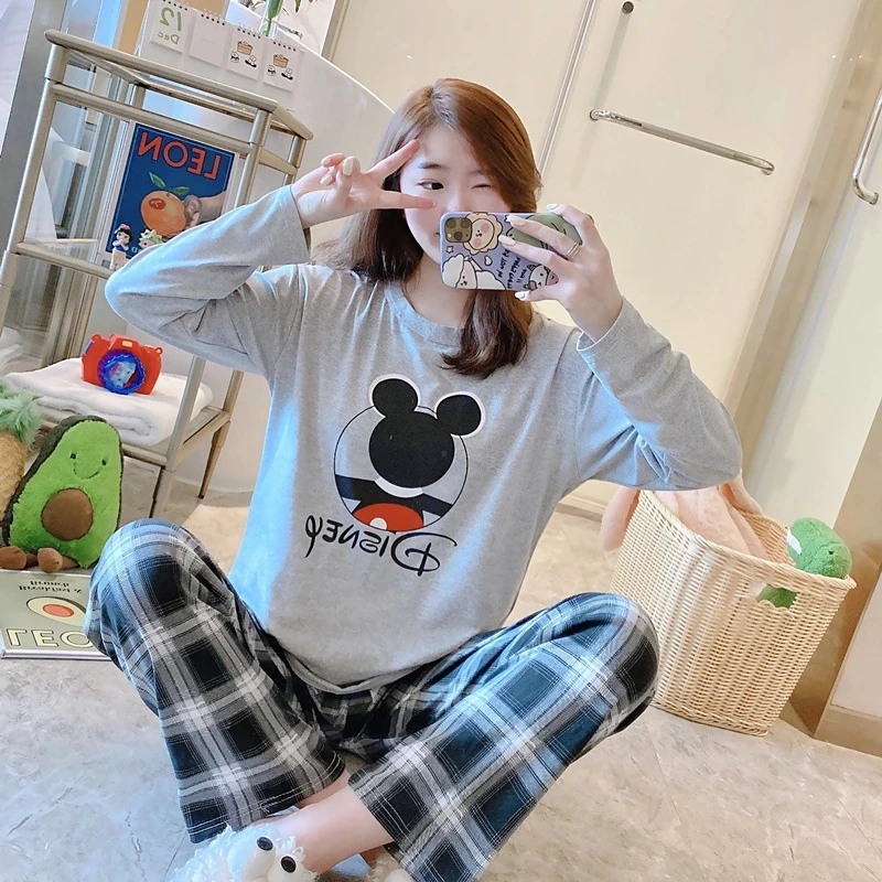 

polyester White Floral Cartoon Women Pajamas Long Sleeve Ice Silk Printed Round Neck sleepwear loose sweetly homewear, Photo color