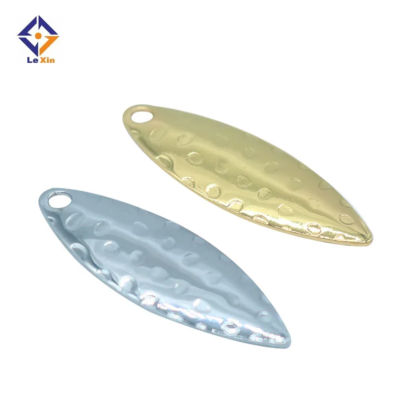 

Wholesale1g artificial spinner bait with feather , Metal fishing blade spinner jig bait, Gold,sliver