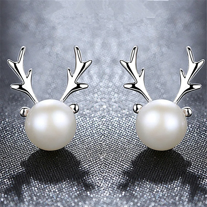 

Temperament Fashion Christmas Little Elk Silver Pearl Stud Earrings Korean Earrings Animal Antlers